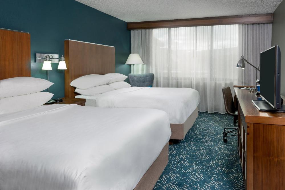 Queen Room with Two Queen Beds interior